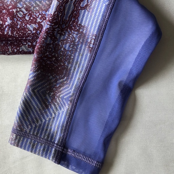 CALIA Essentials Printed Zipper Pocket Aged Culture High Waisted Legging - Picture 9 of 14